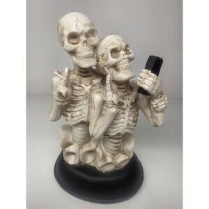Halloween Figurine Skeleton Pair Doing Selfie Peace Sign Resin 8x5x3" NEW